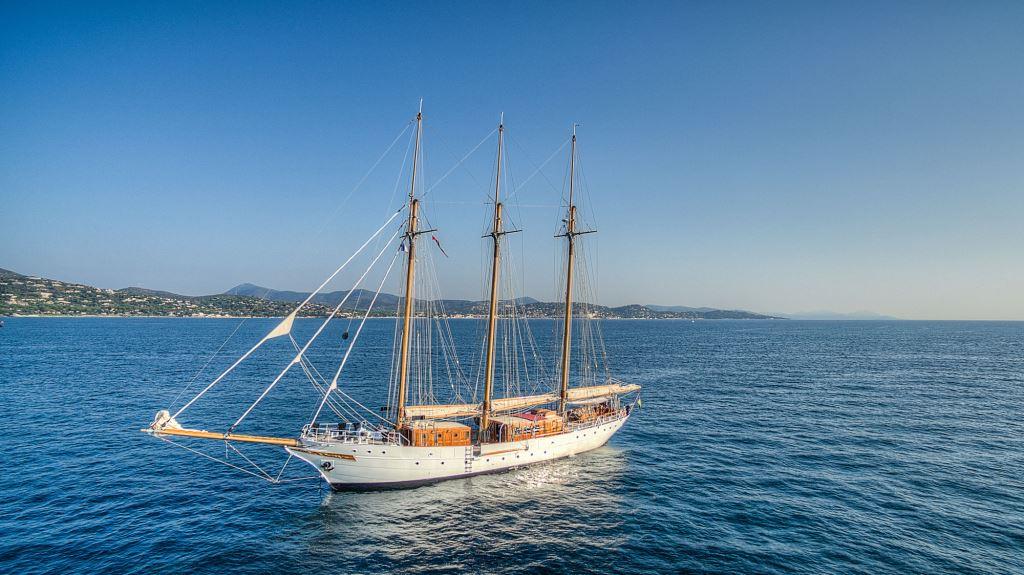 SY TRINAKRIA - Yacht