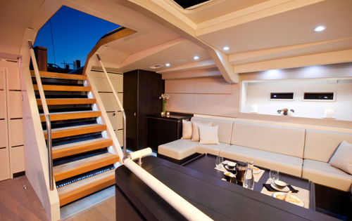 Sail Yacht AEGIR - Salon Seating