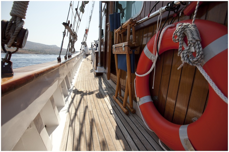 Sail Yacht ELEFTHERIA -  Side Deck