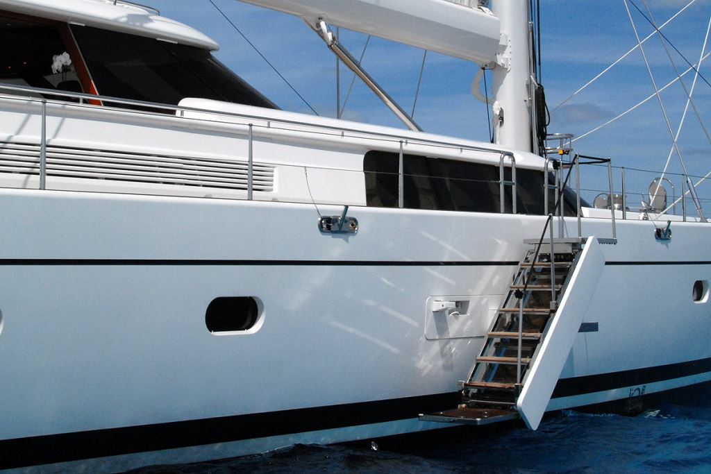 Sail Yacht HYPERION -  Side Boarding Ladder