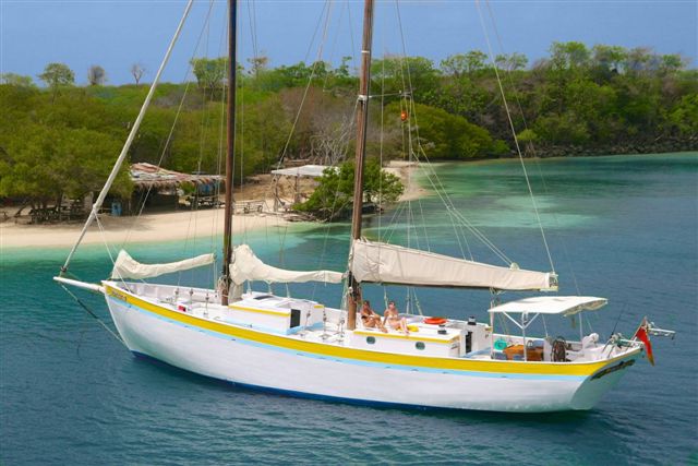 Sail Yacht JAMBALAYA -  At Anchor