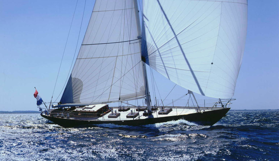 Sail Yacht WINDROSE -  Main
