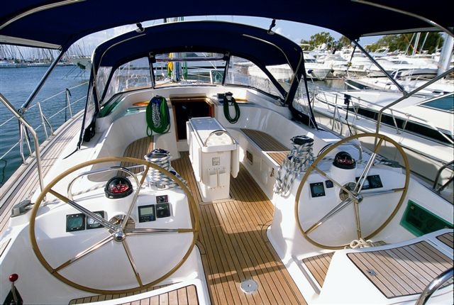 Sail yacht ATREVIDA - Cockpit