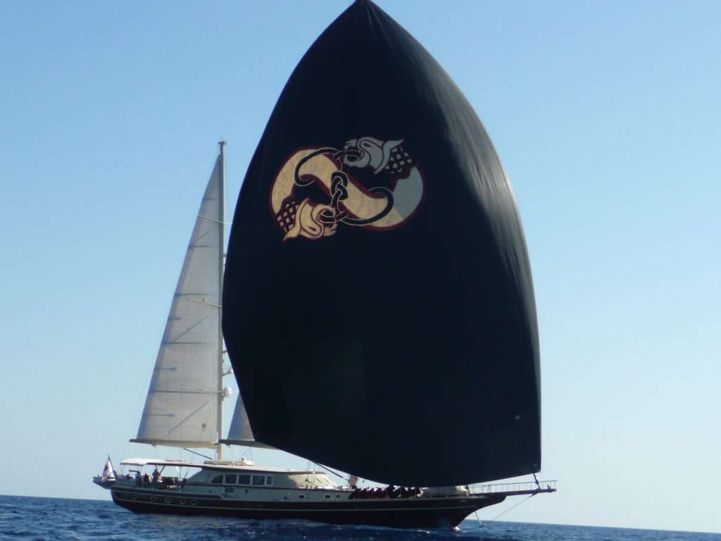 Sailing Yacht DAIMA - Spinaker
