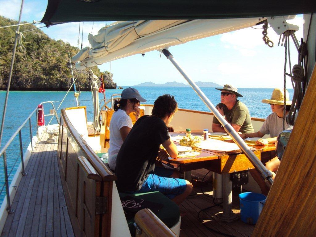 Sailing Yacht TAU -  Al fresco Dining