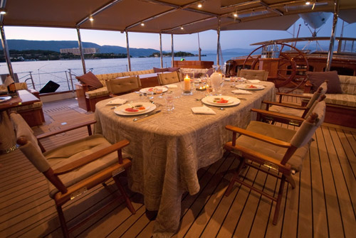 Sailing yacht ATHOS -  Al fresco Dining