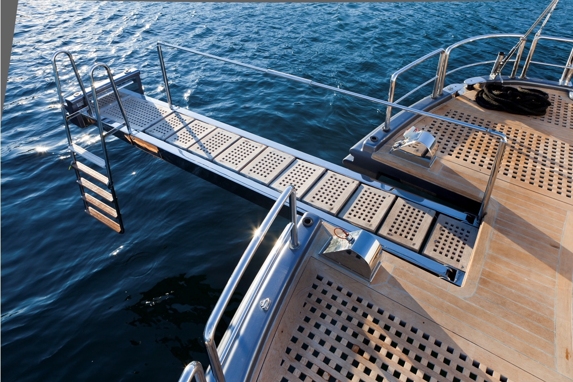 Sailing yacht Merlin -  Boarding Ladder and diving board