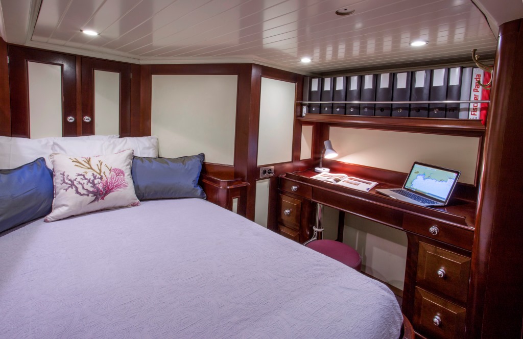 Sailing yacht SAVARONA - Double cabin 2