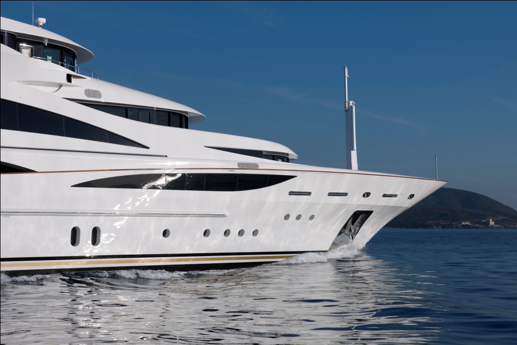 Superyacht Diamonds are Forever launched by Benetti Yachts