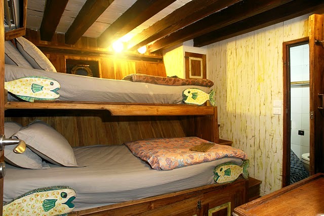 Tiger Blue - bunk bed room, en suite, AC