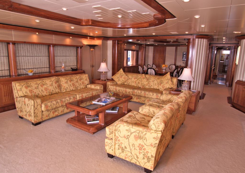 Yacht ALASKA -  Main Salon