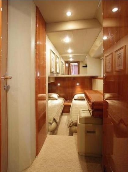 Yacht ANATES II - Guest twin cabin