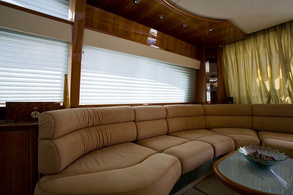 Yacht ARISTOTELIS -  Salon Seating