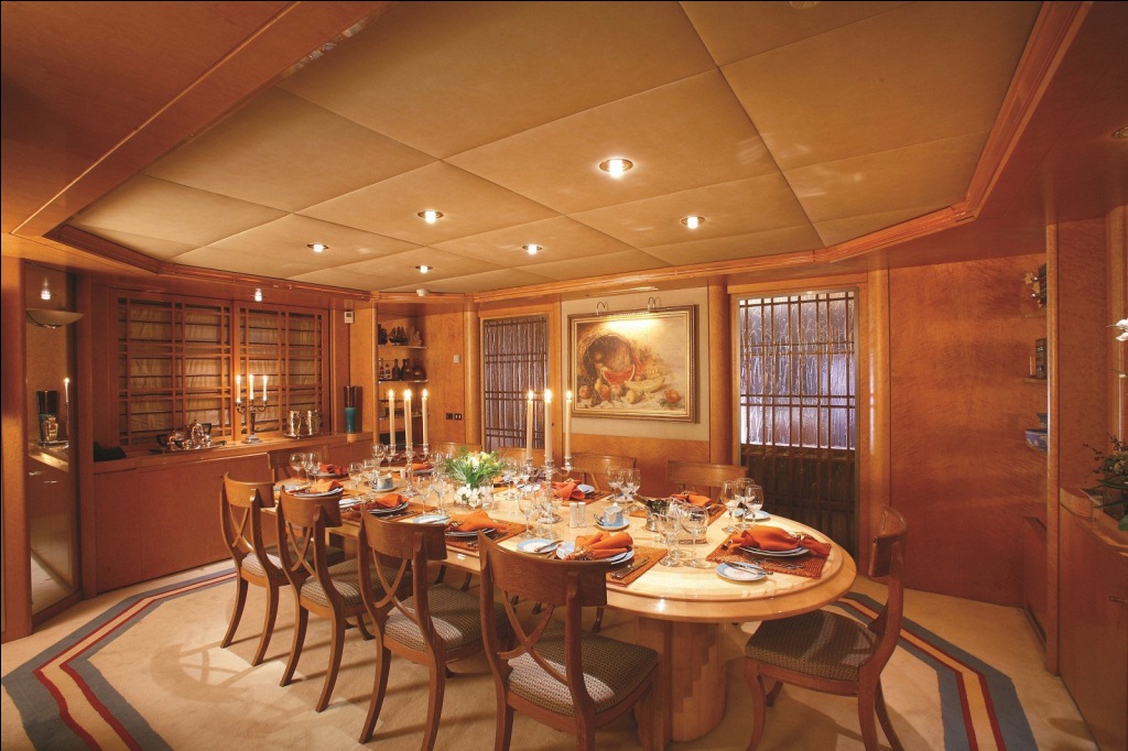 Yacht BELLA STELLA -  Formal Dining Room