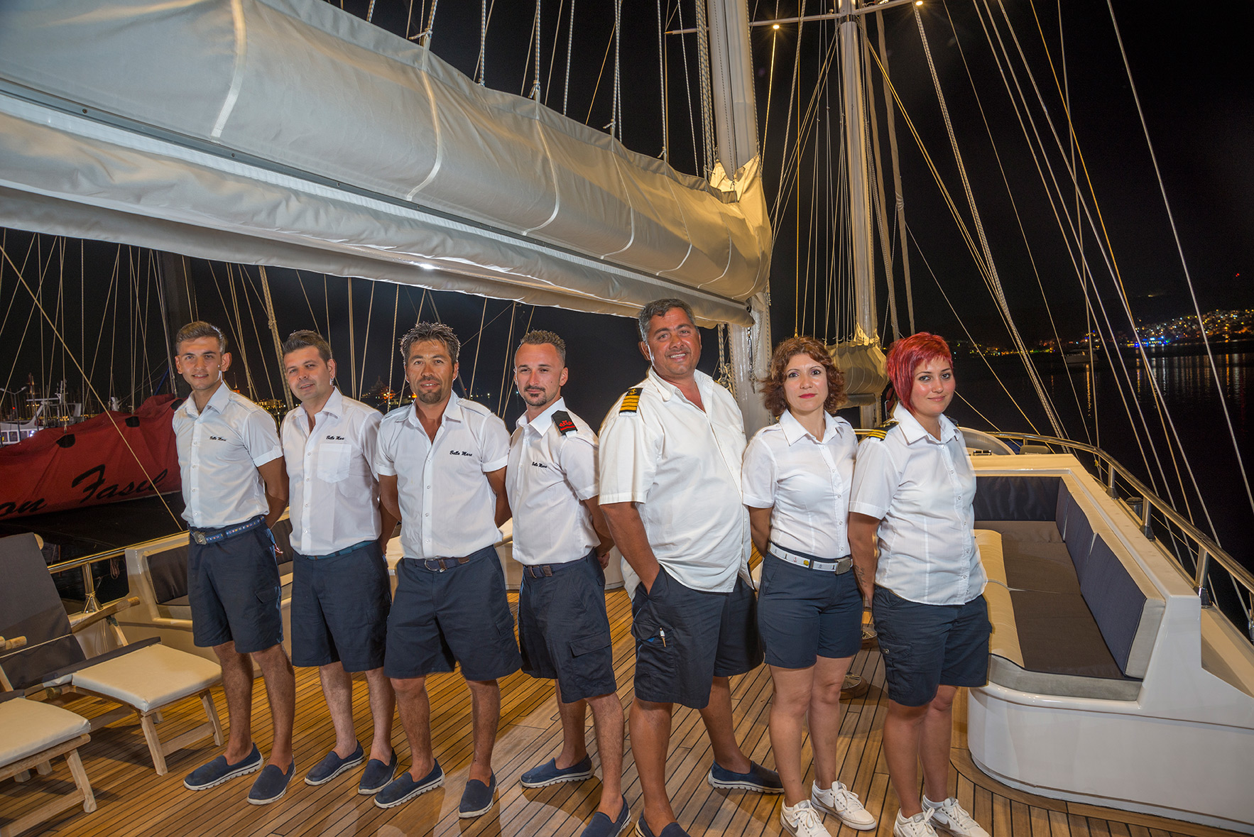 Yacht BELLAMARE - Crew