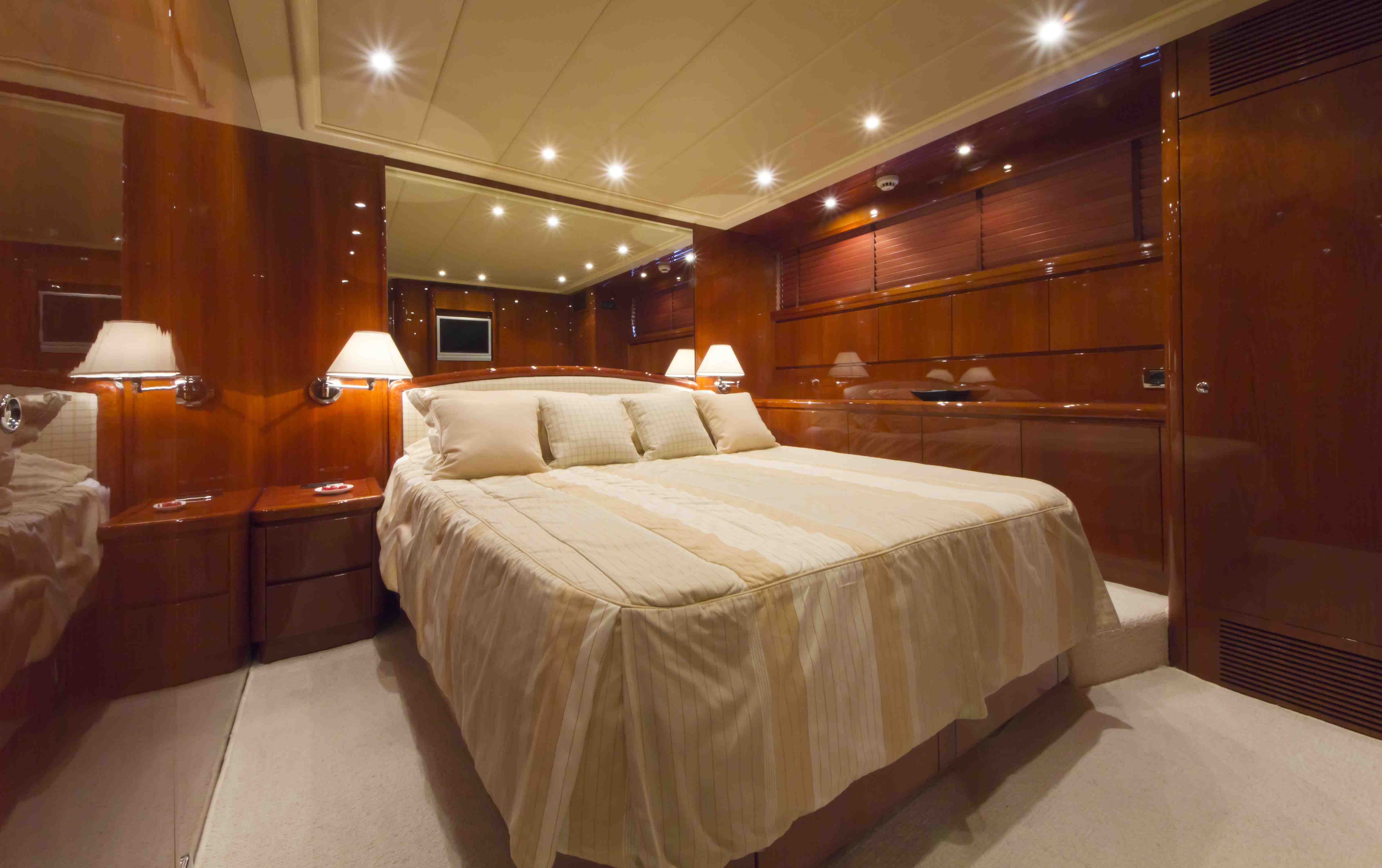 Yacht BOJANGLES -  VIP Cabin