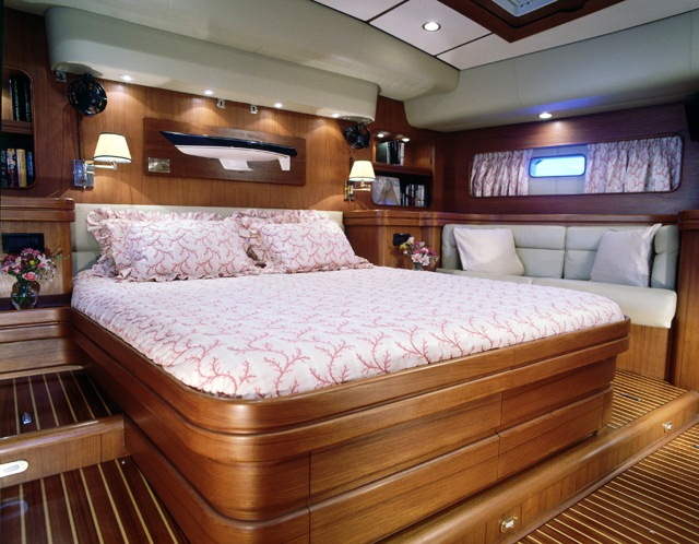 Yacht CAMPAI -  Master Cabin