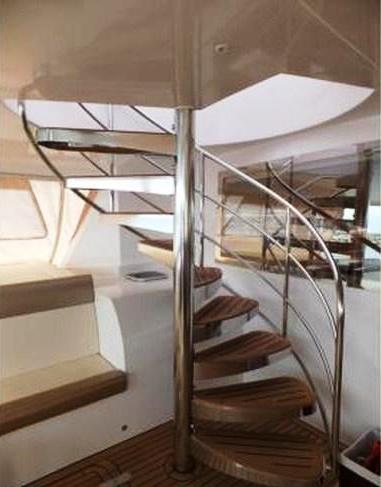 Yacht CATTITUDE -  Cockpit Stairs