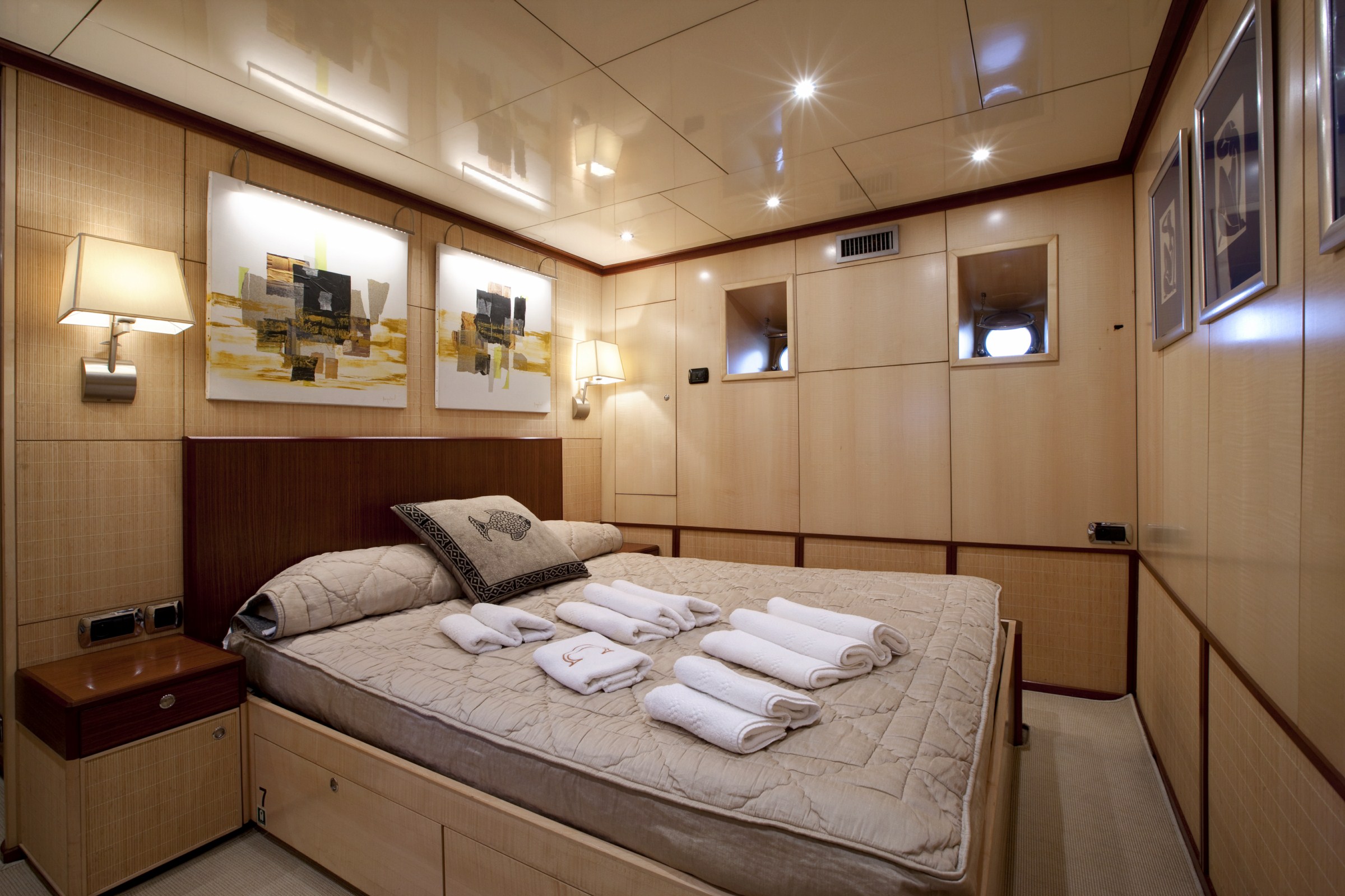 Yacht CLARA ONE - VIP Cabin
