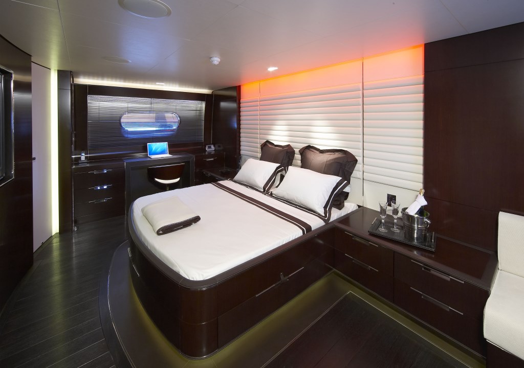 Yacht CYRUS ONE -  Master Cabin