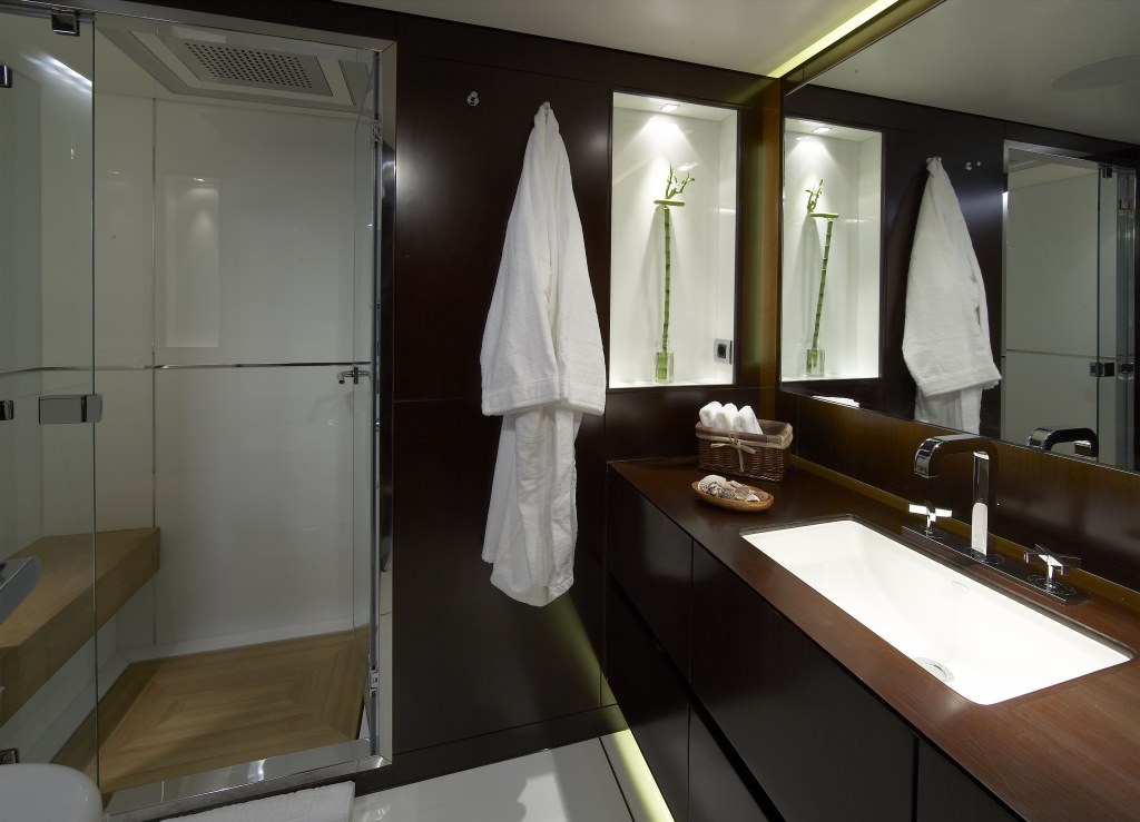 Yacht CYRUS ONE -  Master Ensuite