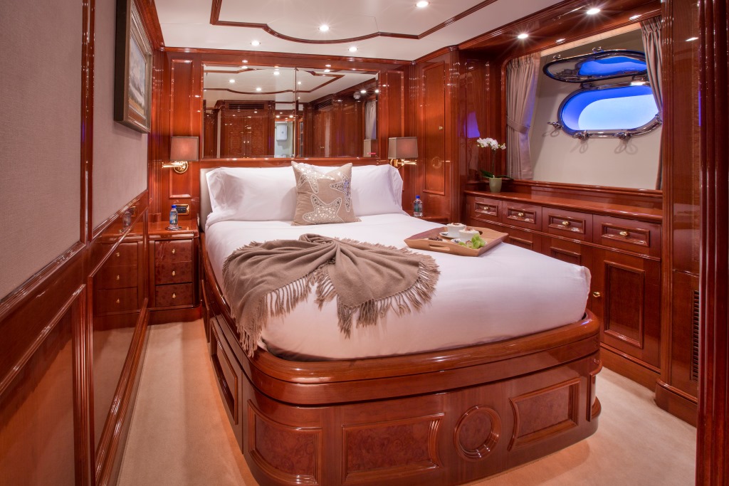 Yacht Camarina Royale -  Double Cabin