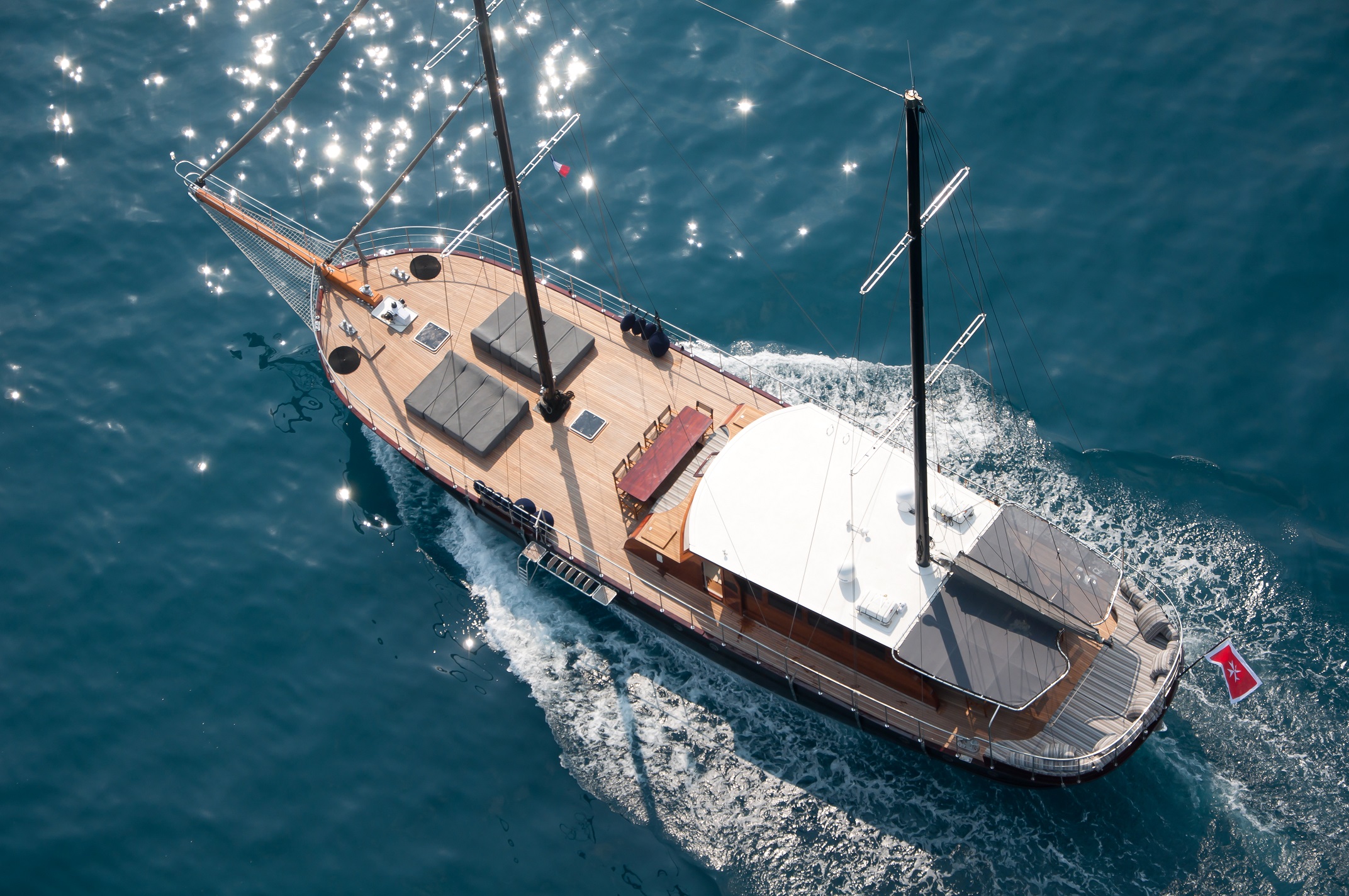 Yacht DOLCE VITA -  From Above