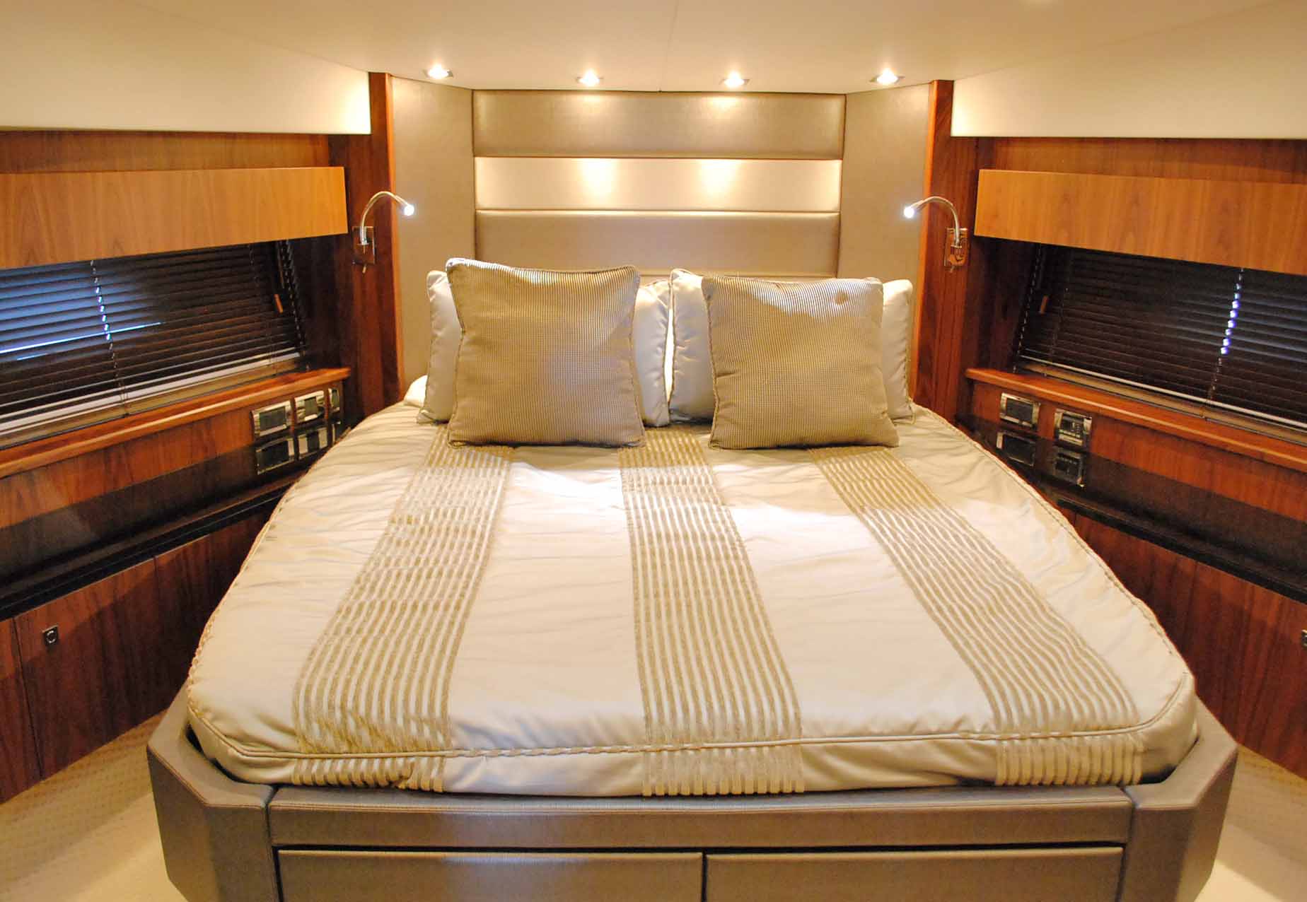 Yacht EAGLE II -  VIP Cabin