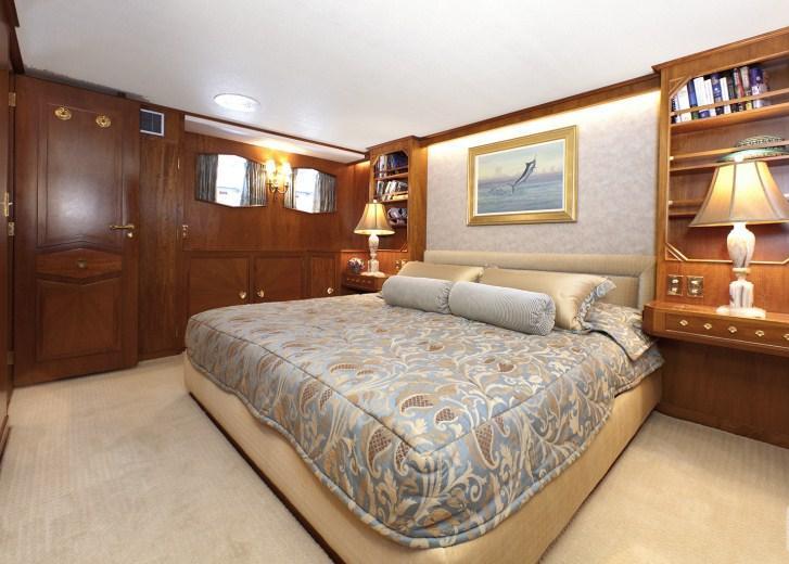Yacht IMPETUOUS -  Master Cabin
