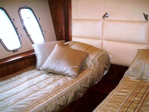 Yacht IN ALL FAIRNESS -  Twin Cabin