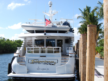 Yacht INDEPENDENCE 2 -  Aft View in port
