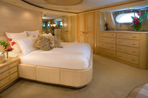 Yacht ISLANDER -  Double Cabin