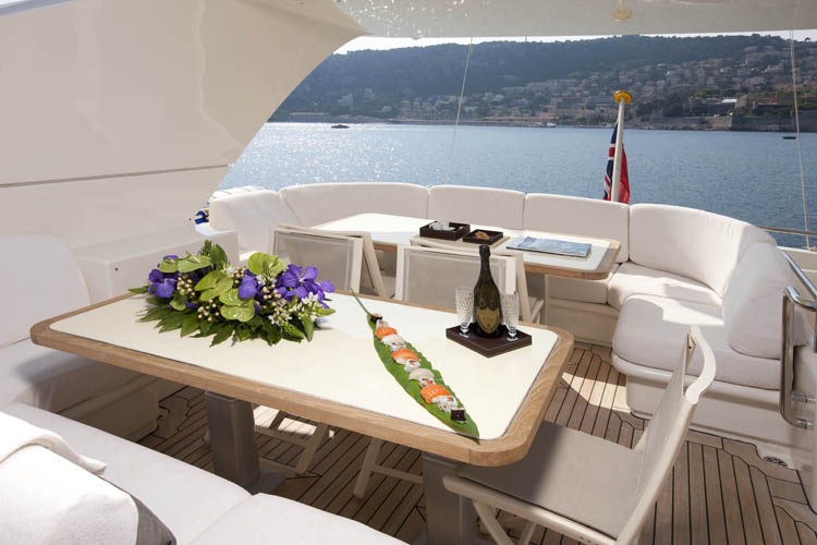 Yacht LA MASCARADE -  Al Fresco Dining