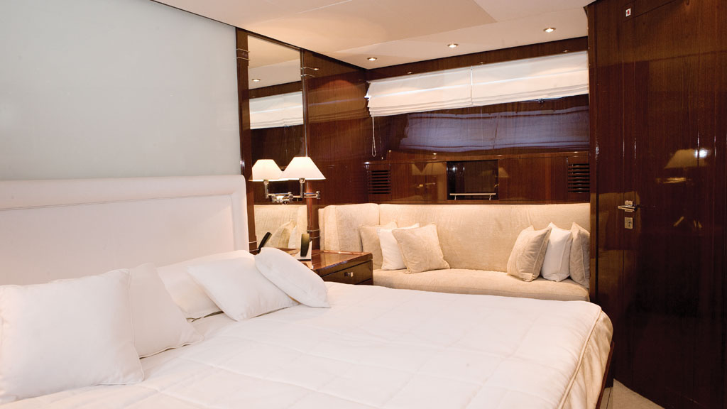 Yacht LAS BRISAS -  VIP Cabin
