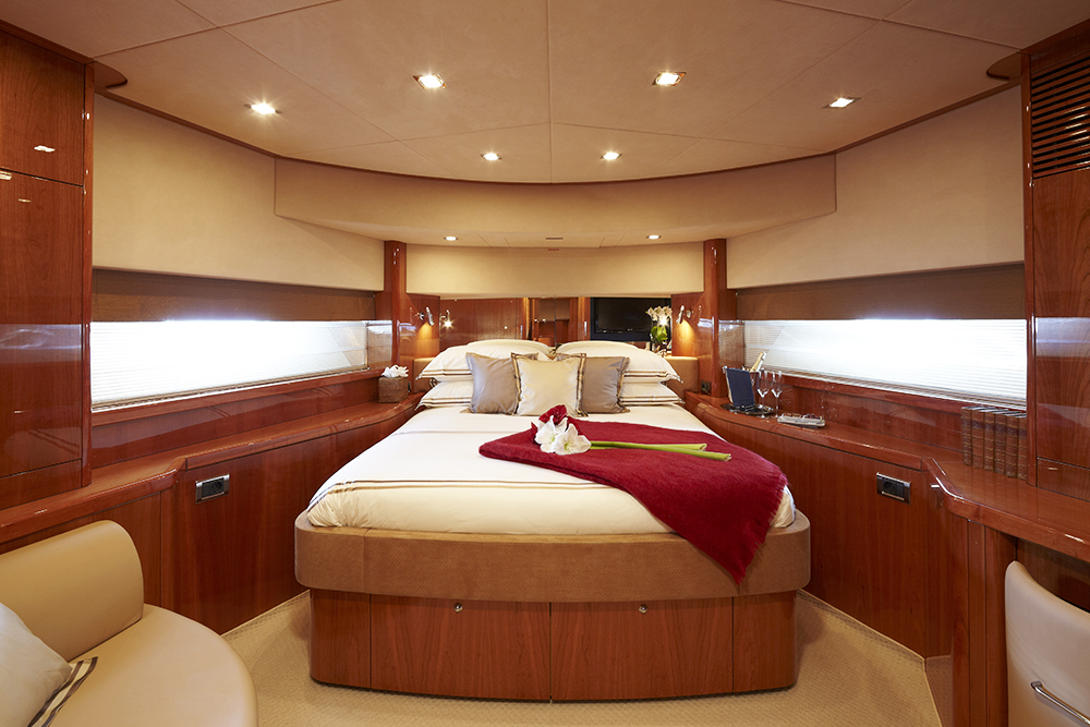 Yacht Live the Moment - VIP cabin