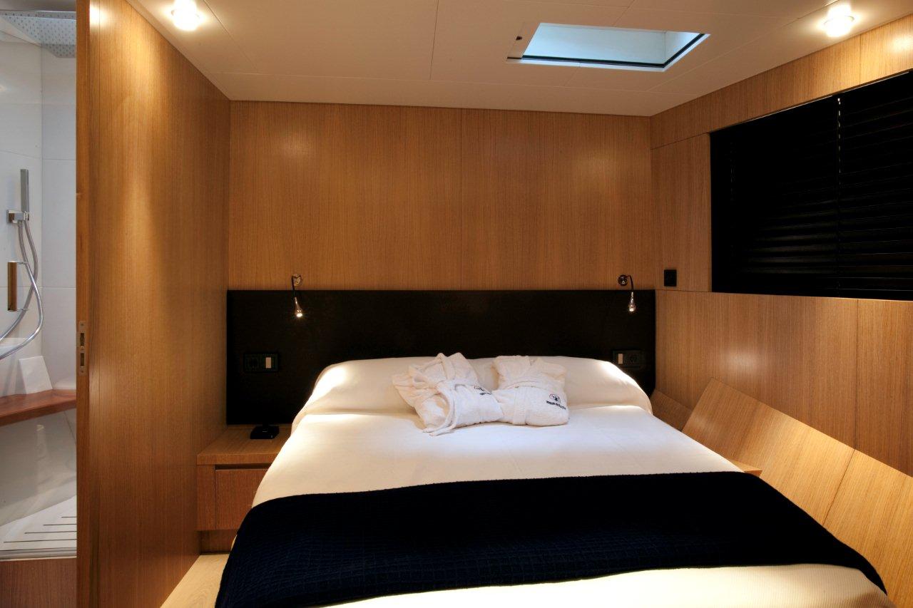 Yacht MASTIFF -  VIP Cabin