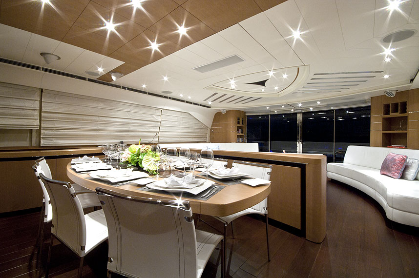 Yacht MISTRAL 55 -  Formal Dining