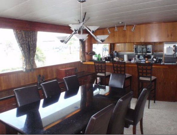 Yacht MS B HAVEN - Salon Dining