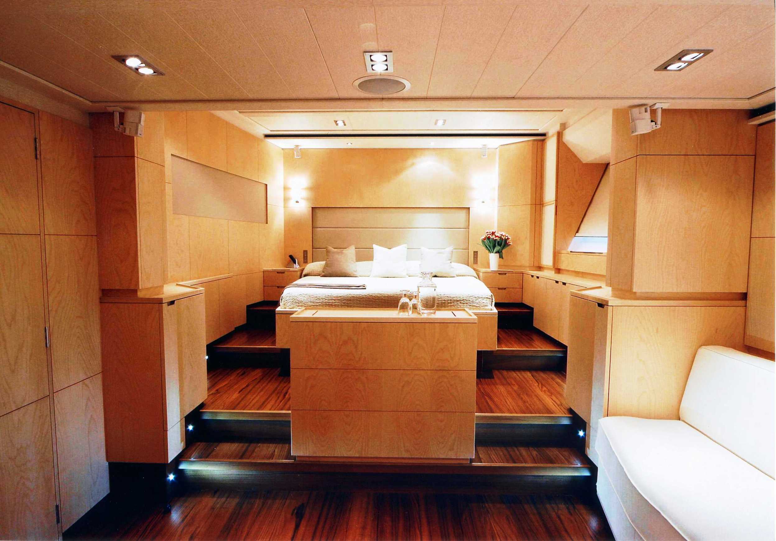 Yacht NELSON - Master Stateroom
