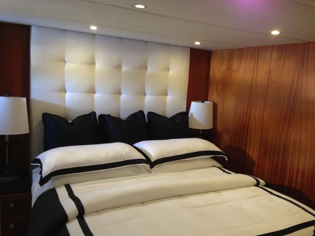 Yacht NEVER SAY NEVER -  Master Cabin