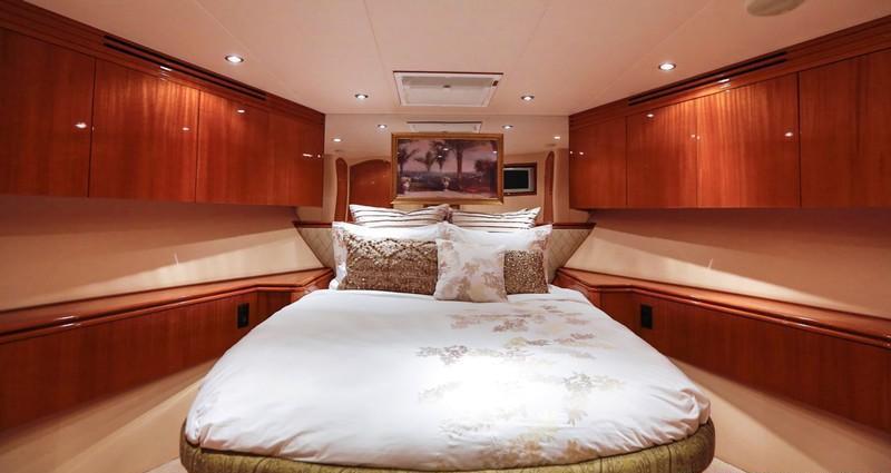 Yacht NO COMPLAINTS - VIP Cabin