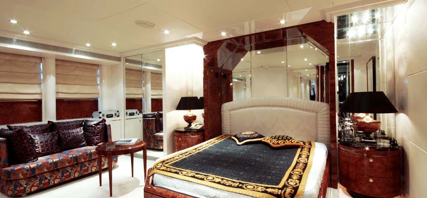 Yacht OBSESSIONS -  Master Cabin