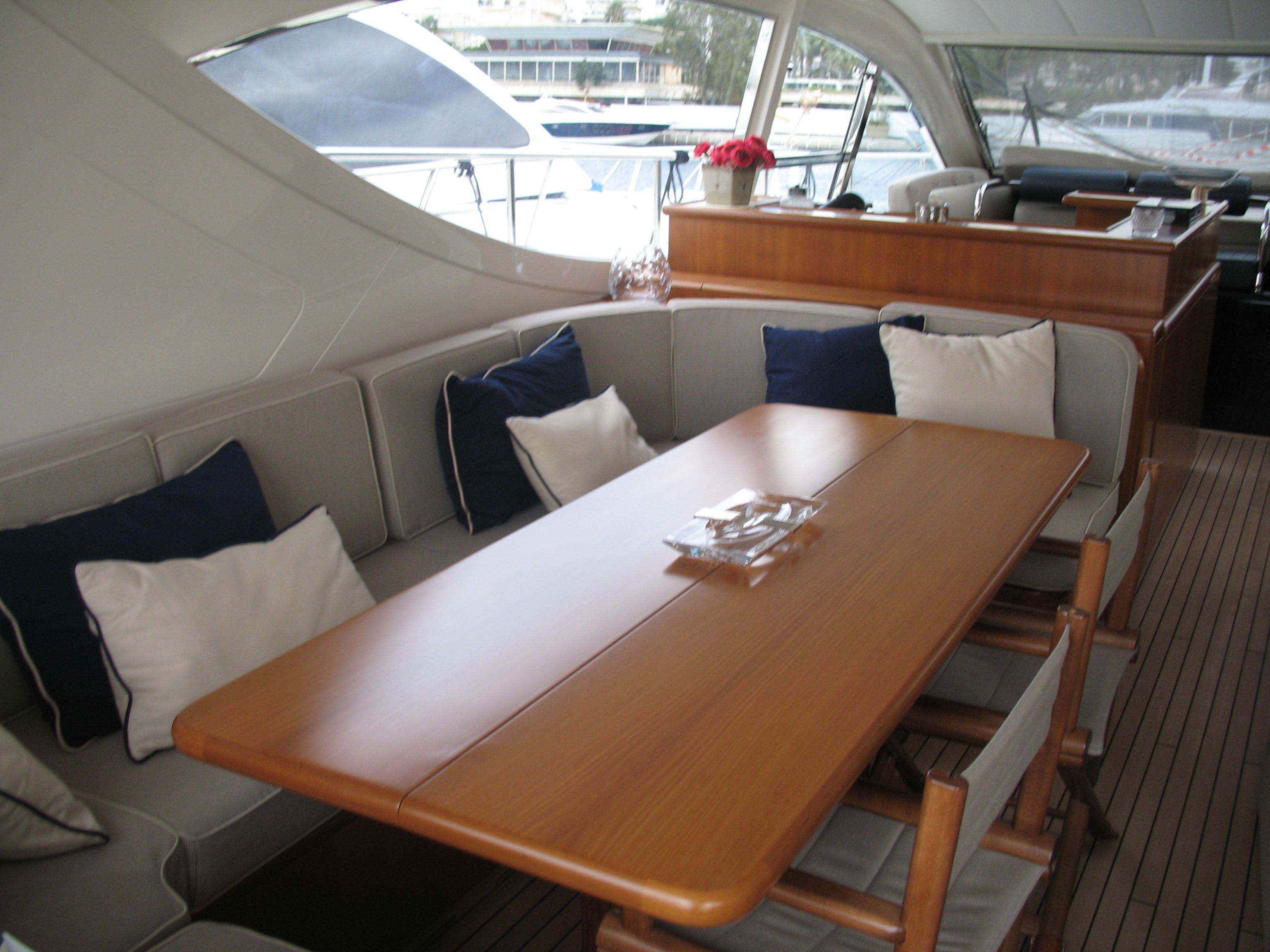 Yacht OLA MONA - Cockpit Dining