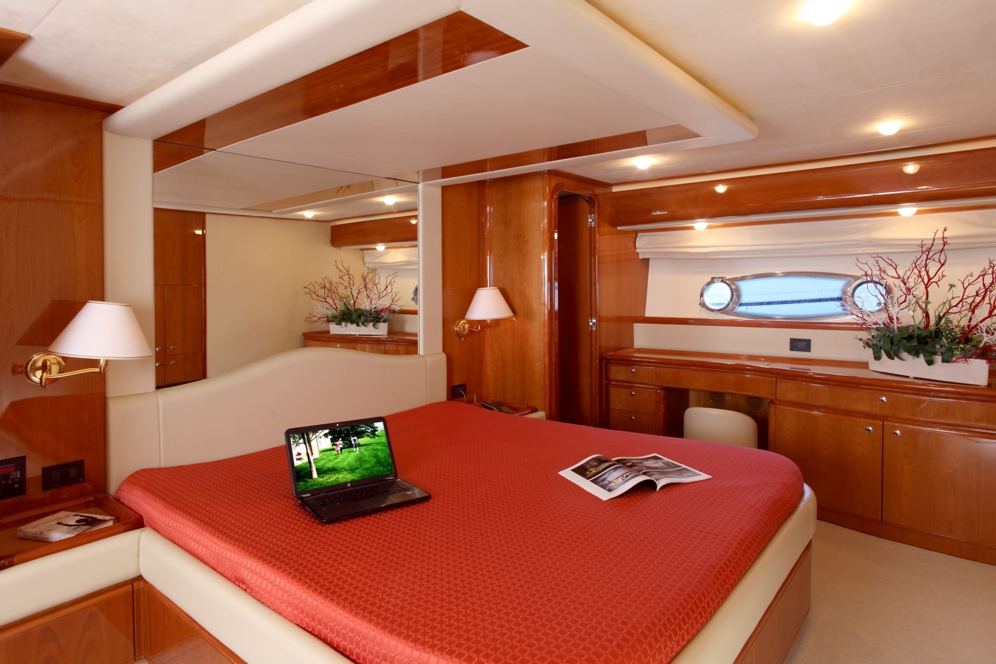 Yacht PAMPERO -  Master Cabin