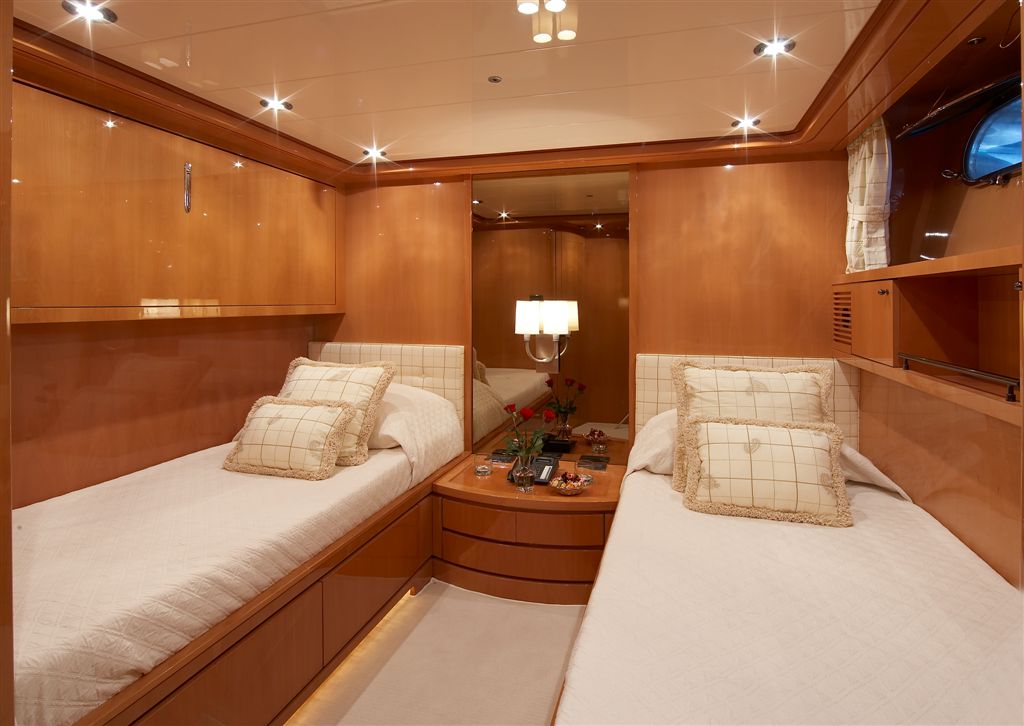 Yacht SOLONA -  Twin Cabin