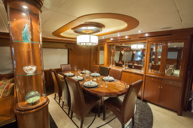 Yacht SOLSTICE I -  Dining