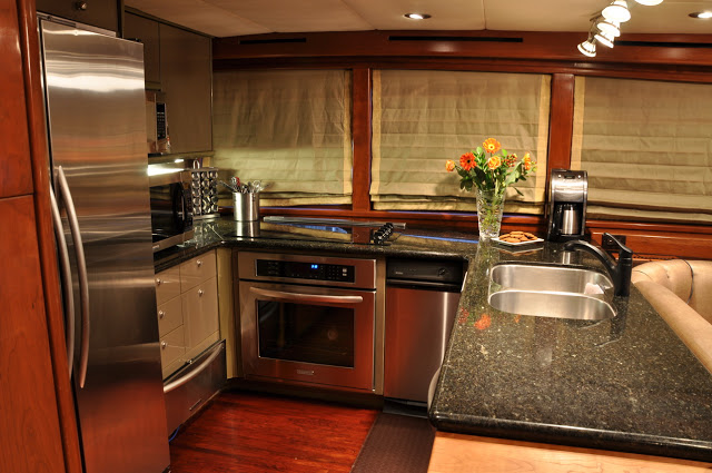 Yacht SOLSTICE I -  Galley