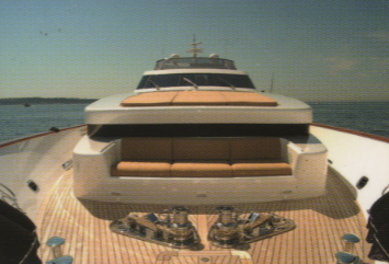 Yacht UNICA - Foredeck