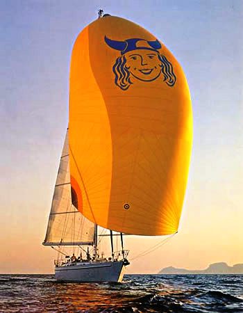 Yacht VIKING GIRL II -  Under Sail with Skinnaker