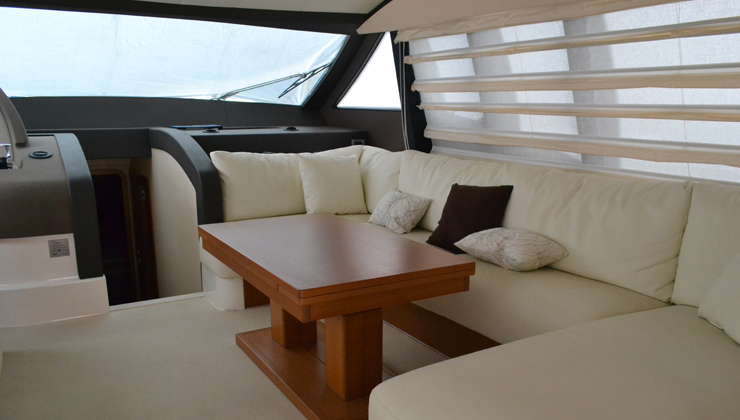 Yacht VIVA -  Salon Seating